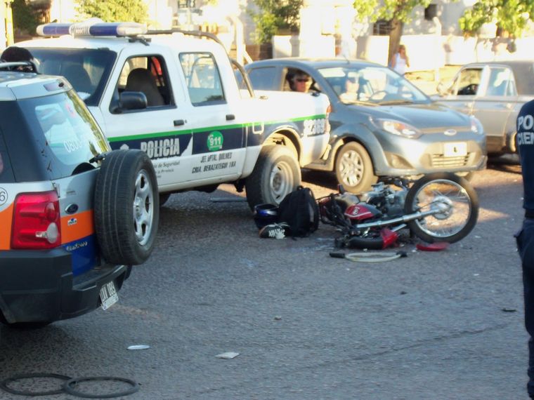 La joven madre fue atropellada cuando iba en moto a comprar gaseosas