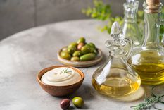Receta de mayonesa con aceitunas y ajo: irresistible y diferente.