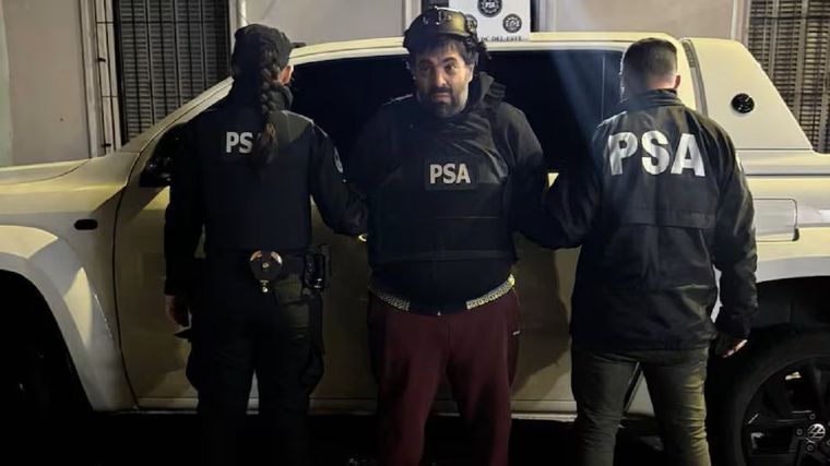 Las conversaciones de WhatsApp que salieron a la luz en la causa del fentanilo contaminado muestran el detrás de escena en los laboratorios Ramallo SA y HLB Pharma Group SA.&nbsp;