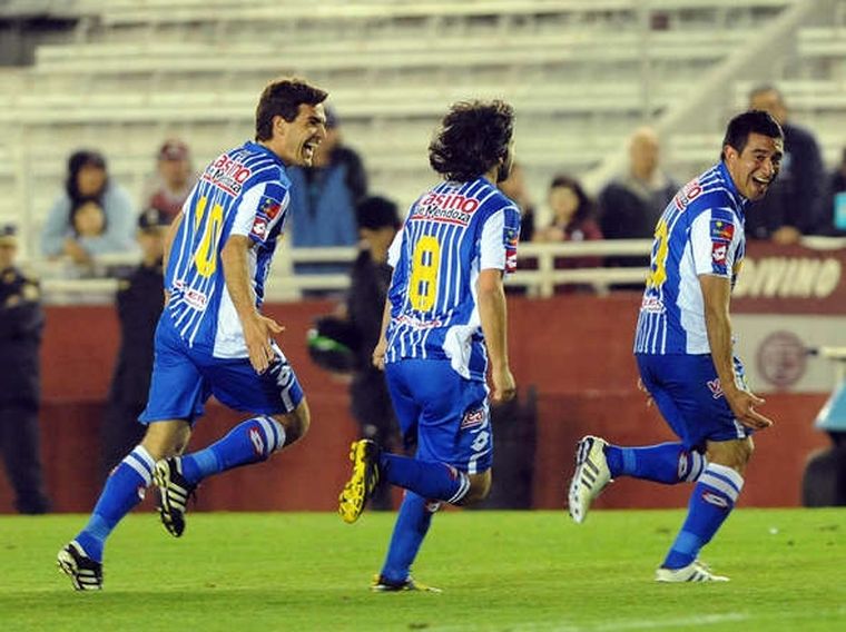 Ramiŕez, Villar y Rojas brillaron aquel día junto a Jairo Castillo. Foto: Télam