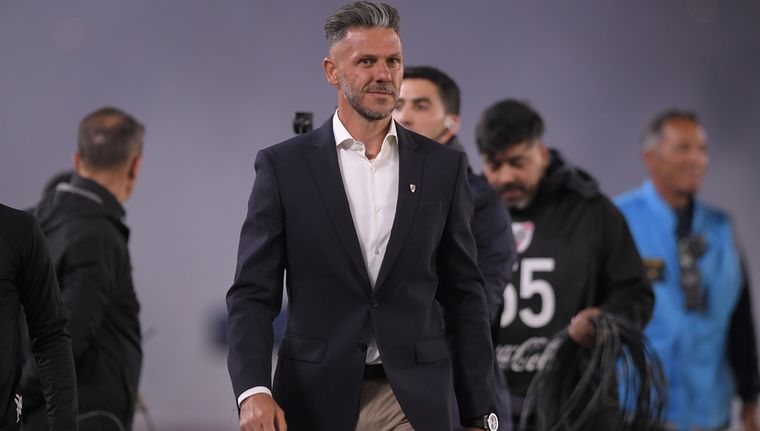 Micho habló ante los micrófonos tras la caída del Millonario. Foto: Archivo