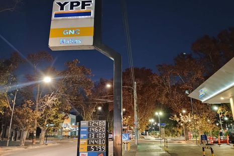 aumento la nafta en mendoza: asi quedaron los nuevos precios aumento la nafta en mendoza: asi quedaron los nuevos precios