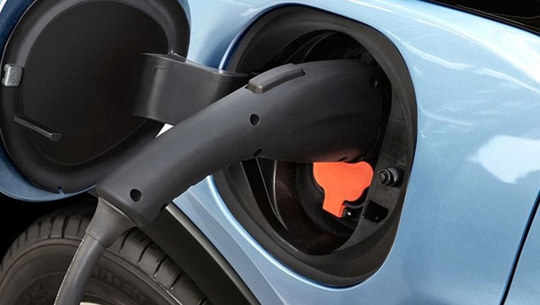 El Gobierno apunta a promover el uso de los autos eléctricos mediante beneficios impositivos. Foto: foroambiental.net