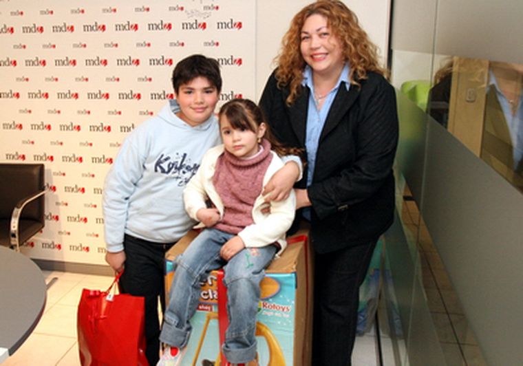 Los Ganadores del sorteo de Día del Niño Foto: Nacho Gaffuri / MDZ