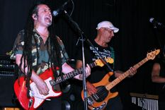 una docente y un musico mendocinos, premiados en buenos aires