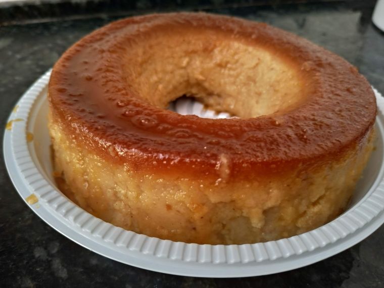 La receta de budín de pan nació como una forma casera de aprovechar el pan duro y evitar desperdicios, algo muy común en las cocinas argentinas. La receta de budín de pan nació como una forma casera de aprovechar el pan duro y evitar desperdicios, algo muy común en las cocinas argentinas.