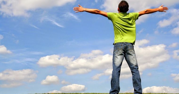 Sabes lo mal que hace el cigarrillo. Tu envase no es reciclable. Foto: Youtube