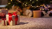 La venta de lo regalos de Navidad se incrementa 15 días antes de las fiestas. La venta de lo regalos de Navidad se incrementa 15 días antes de las fiestas.