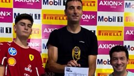 Lionel Scaloni se quedó con una competencia de karting en Rosario. Lionel Scaloni se quedó con una competencia de karting en Rosario.