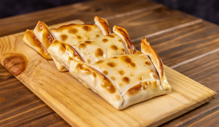 Empanadas de pino: rellenas de carne, cebolla y especias Foto: Shutterstock