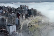 viral: el emotivo video de la fragata libertad llegando a mar del plata bajo una intensa niebla
