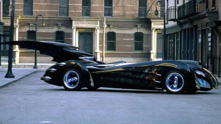Batimóvil El auto de Batman es uno modelos más emblemáticos de la televisión y el cine.