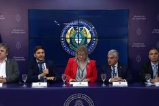 Alejandra Monteoliva y el gobernador de Santa Fe, Maximiliano Pullaro.