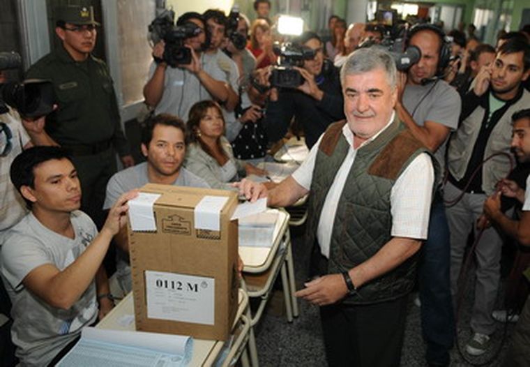 Das Neves, votó y se mostró confiado en lograr un triunfo. Foto: Télam