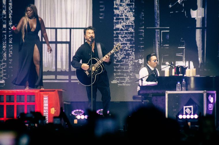 Ricardo Arjona comenzó el show interpretando Animal Nocturno Foto: Santiago Tagua