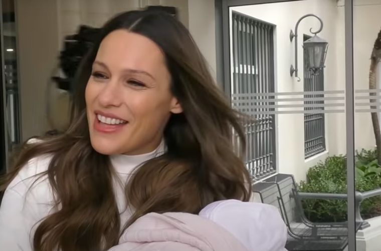 Pampita Pampita fue dada de alta. Foto: Fuente: Farándula Show