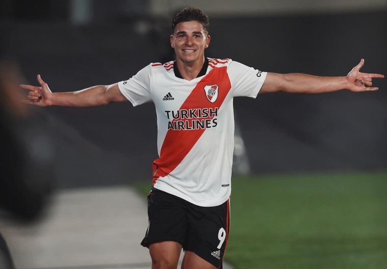 El Araña, máximo goleador del torneo Foto: River Plate