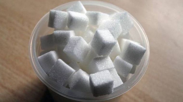 Existen alternativas saludables al azúcar de endulzantes naturales. Foto: Shutterstock