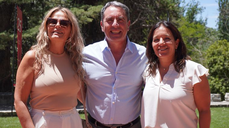 María Laura, Jorge Difonso y Gisela Lamelza. María Laura, Jorge Difonso y Gisela Lamelza.
