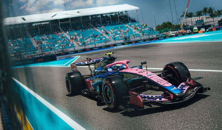 Franco Colapinto tuvo un gran inicio en el Gran Premio de Miami. Franco Colapinto tuvo un gran inicio en el Gran Premio de Miami. 