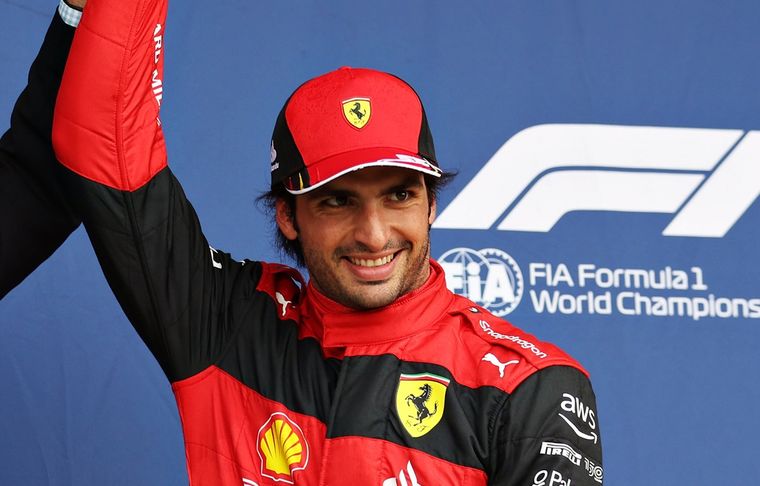 Carlos Sainz Carlos Sainz obtuvo la pole position en Silverstone. Foto: Archivo