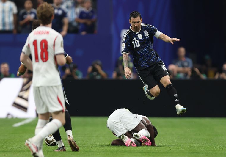 La actuación de Messi en las semifinales deslumbró a una figura de Inglaterra.