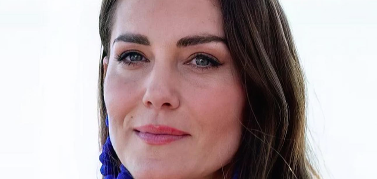 Kate Middleton es una royal a la que le gusta vestirse a la moda Foto: Instagram @royalstylewatch