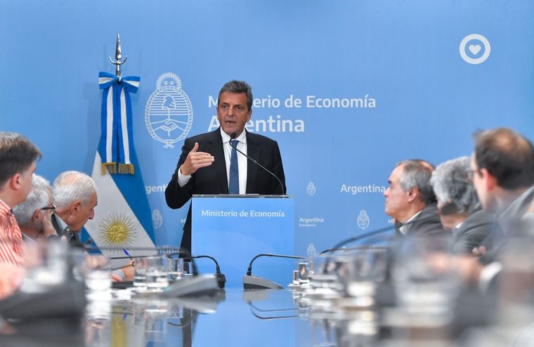 Denuncian a Sergio Massa por hacer proselitismo ilegal en acto de obra pública Foto: HCDN