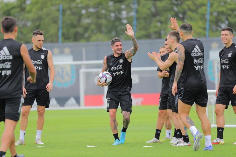 Todos los jugadores que viajaron estarán disponibles. Foto: Argentina