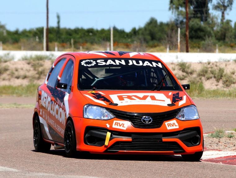 El Etios de Fabricio Benedetti en acción. Foto: Gentileza Alejandro Torres