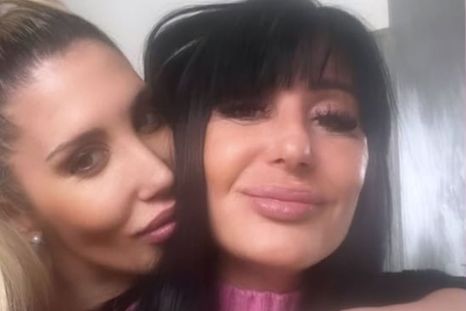 La modelo no dudó en comunicar su posición. La modelo no dudó en comunicar su posición.