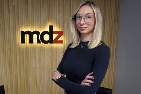 Camila de Amoriza es oriunda de San Martín y creó WeAreWinko, una consultora que combina la inteligencia artificial y la industria. Camila de Amoriza es oriunda de San Martín y creó WeAreWinko, una consultora que combina la inteligencia artificial y la industria.