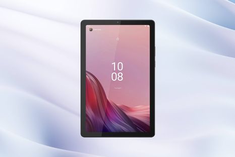 Con pantalla HD de 9”, audio Dolby Atmos, Helio G80, 4 GB de RAM y batería de hasta 13 horas, la Lenovo Tab M9 se vuelve una opción sólida para estudiantes o para entretenimiento. Con pantalla HD de 9”, audio Dolby Atmos, Helio G80, 4 GB de RAM y batería de hasta 13 horas, la Lenovo Tab M9 se vuelve una opción sólida para estudiantes o para entretenimiento.