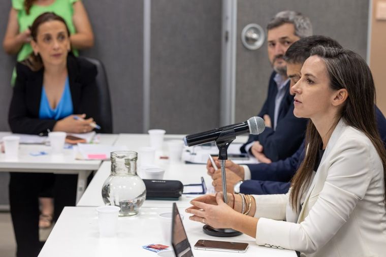 El Ministerio de Seguridad y Justicia y la Legislatura avanzan en una iniciativa que permitirá incorporar formalmente la participación ciudadana en la prevención vial. El Ministerio de Seguridad y Justicia y la Legislatura avanzan en una iniciativa que permitirá incorporar formalmente la participación ciudadana en la prevención vial.