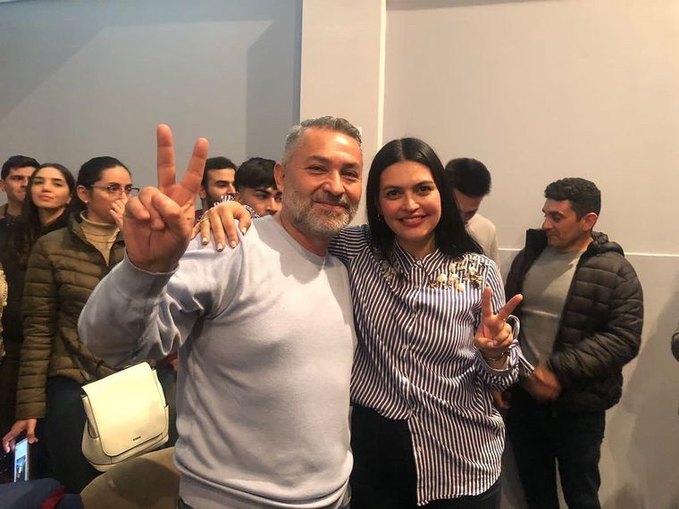 Raúl Villegas junto a la intendenta Flor Destéfanis Foto: Twitter