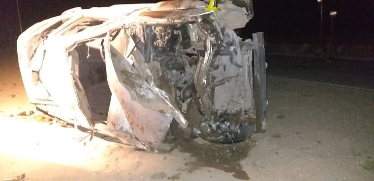 Así quedó la camioneta tras el vuelco Foto: Policía de Mendoza