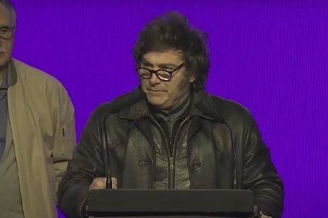 Javier Milei vetó la Ley de Financiamiento Universitario. Javier Milei vetó la Ley de Financiamiento Universitario.