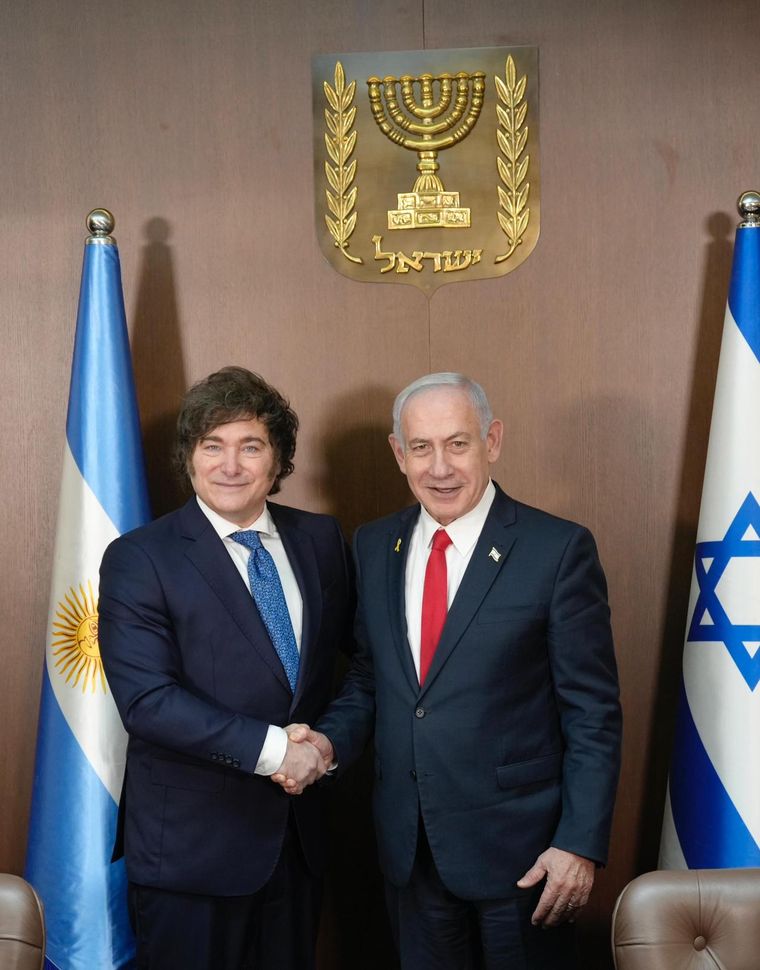 Las imágenes del encuentro entre Javier Milei y Benjamin Netanyahu en Israel. Las imágenes del encuentro entre Javier Milei y Benjamin Netanyahu en Israel.