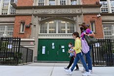 la falta de profesores desafia el inicio del curso escolar en ee.uu.