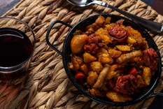 Esta receta surgió como una forma de aprovechar el pan duro.