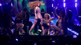 Según las proyecciones oficiales, entre los asistentes a los dos show de Shakira en Córdoba y sus acompañantes, unos 120 mil turistas visitarán la provincia durante el fin de semana. Según las proyecciones oficiales, entre los asistentes a los dos show de Shakira en Córdoba y sus acompañantes, unos 120 mil turistas visitarán la provincia durante el fin de semana.