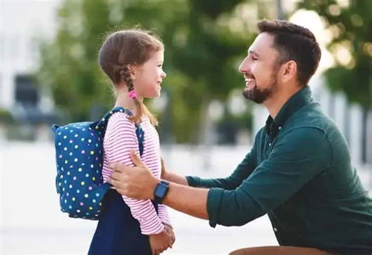 Estar lo suficientemente cerca y no tan cerca que intoxiquemos anulando las nacientes capacidades. Estar lo suficientemente cerca y no tan cerca que intoxiquemos anulando las nacientes capacidades.