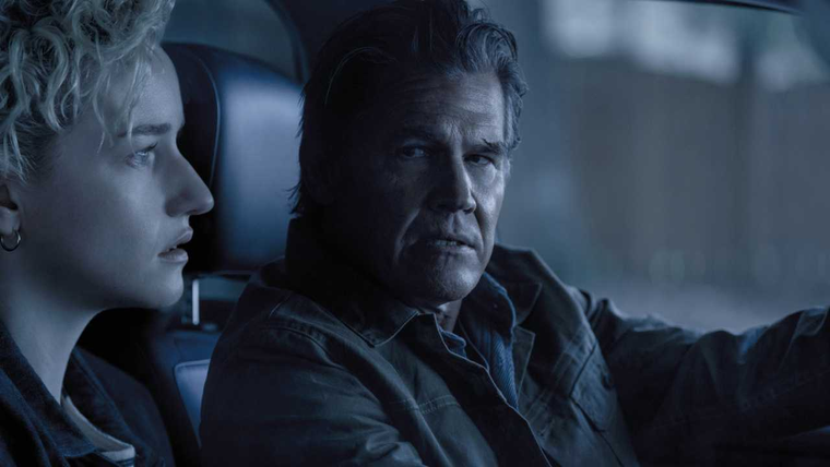 Julia Garner y Josh Brolin forman parte del elenco de Weapons.  Julia Garner y Josh Brolin forman parte del elenco de Weapons. 