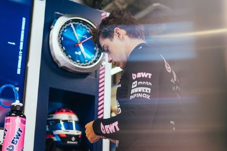 Colapinto vuelve al escenario donde logró sus primeros puntos en la Fórmula 1 y apunta a sacar provecho de las circunstancias en Bakú. Colapinto vuelve al escenario donde logró sus primeros puntos en la Fórmula 1 y apunta a sacar provecho de las circunstancias en Bakú.