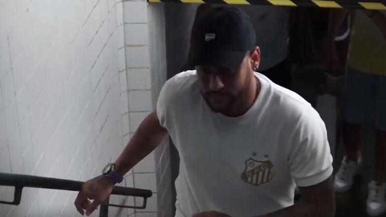 Neymar regresa a Santos y lo anunció con un muy emotivo video. Foto: Captura @neymarjr