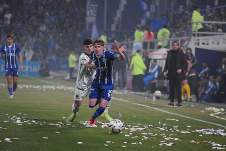 Andino y la chance de irse a Europa ya. Andino y la chance de irse a Europa ya.