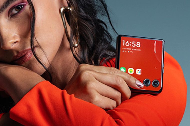 El Razr 50 Ultra baja de precio en Black Friday: de $2.134.399 a $1.499.999. El Razr 50 Ultra baja de precio en Black Friday: de $2.134.399 a $1.499.999.