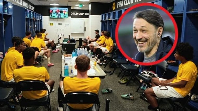 Niko Kovak, DT del Borussia Dortmund, habló sobre la foto que se viralizó de los suplentes en el partido ante Mamelodi Sundowns.