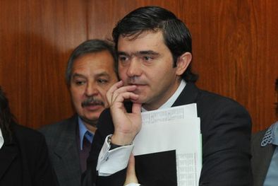 MDZol | El jugar a dos puntas le duró poco al funcionario. Foto: MDZ