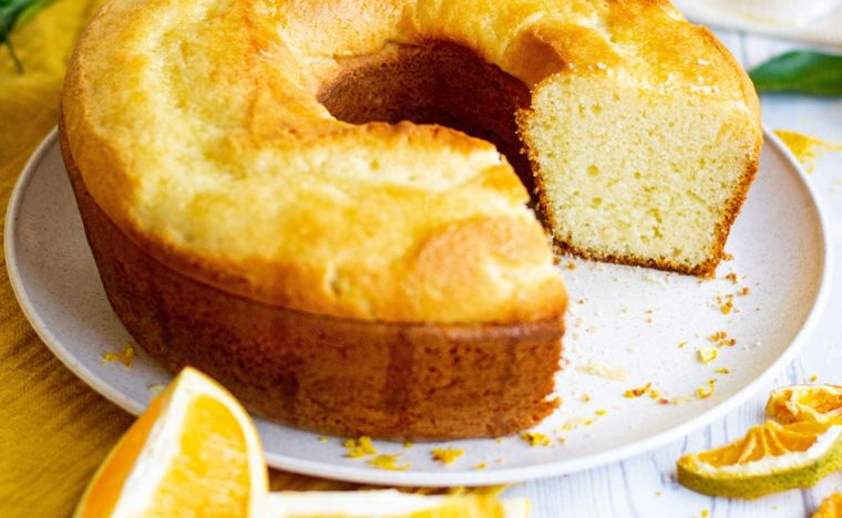 Bizcocho de naranja Una receta simple y deliciosa para disfrutar en tus meriendas. Foto: Shutterstock